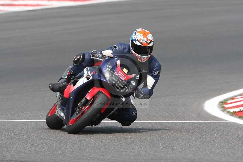 Motorcycle action photographs;Trackday digital images;brands;brands hatch photographs;event digital images;eventdigitalimages;motor racing london;no limits trackday;peter wileman photography;trackday;trackday photos