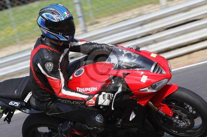 Motorcycle action photographs;Trackday digital images;brands;brands hatch photographs;event digital images;eventdigitalimages;motor racing london;no limits trackday;peter wileman photography;trackday;trackday photos