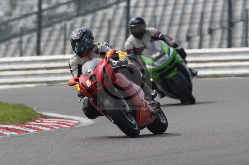 Motorcycle action photographs;Trackday digital images;brands;brands hatch photographs;event digital images;eventdigitalimages;motor racing london;no limits trackday;peter wileman photography;trackday;trackday photos