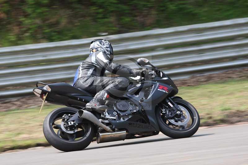 Motorcycle action photographs;Trackday digital images;brands;brands hatch photographs;event digital images;eventdigitalimages;motor racing london;no limits trackday;peter wileman photography;trackday;trackday photos