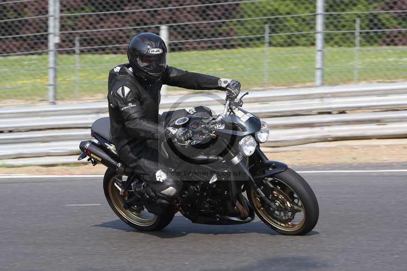 Motorcycle action photographs;Trackday digital images;brands;brands hatch photographs;event digital images;eventdigitalimages;motor racing london;no limits trackday;peter wileman photography;trackday;trackday photos