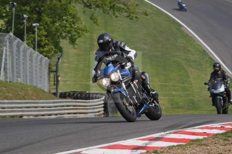 Motorcycle action photographs;Trackday digital images;brands;brands hatch photographs;event digital images;eventdigitalimages;motor racing london;no limits trackday;peter wileman photography;trackday;trackday photos