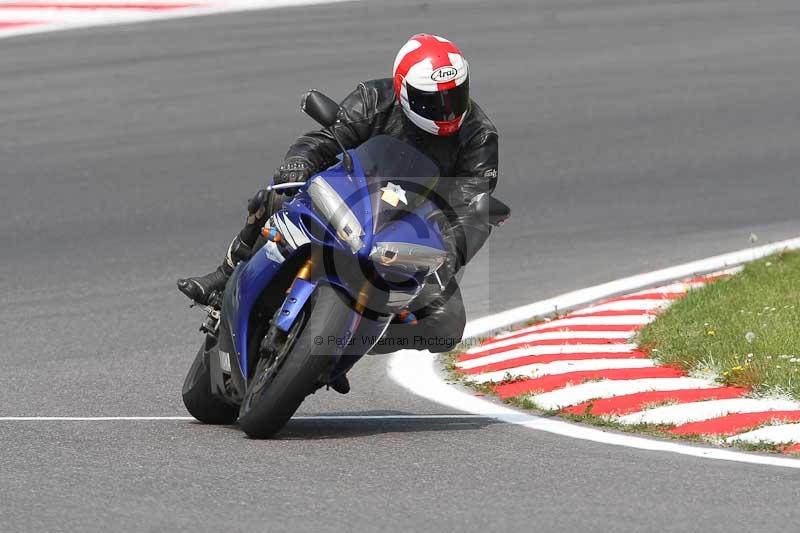 Motorcycle action photographs;Trackday digital images;brands;brands hatch photographs;event digital images;eventdigitalimages;motor racing london;no limits trackday;peter wileman photography;trackday;trackday photos