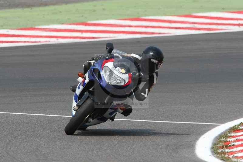 Motorcycle action photographs;Trackday digital images;brands;brands hatch photographs;event digital images;eventdigitalimages;motor racing london;no limits trackday;peter wileman photography;trackday;trackday photos