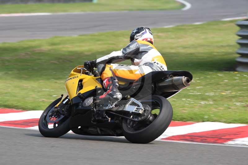 Motorcycle action photographs;Trackday digital images;brands;brands hatch photographs;event digital images;eventdigitalimages;motor racing london;no limits trackday;peter wileman photography;trackday;trackday photos