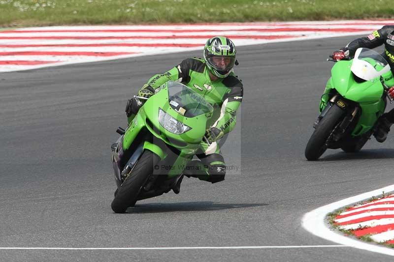 Motorcycle action photographs;Trackday digital images;brands;brands hatch photographs;event digital images;eventdigitalimages;motor racing london;no limits trackday;peter wileman photography;trackday;trackday photos