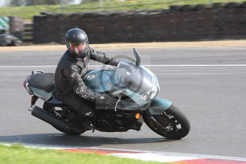 Motorcycle action photographs;Trackday digital images;brands;brands hatch photographs;event digital images;eventdigitalimages;motor racing london;no limits trackday;peter wileman photography;trackday;trackday photos