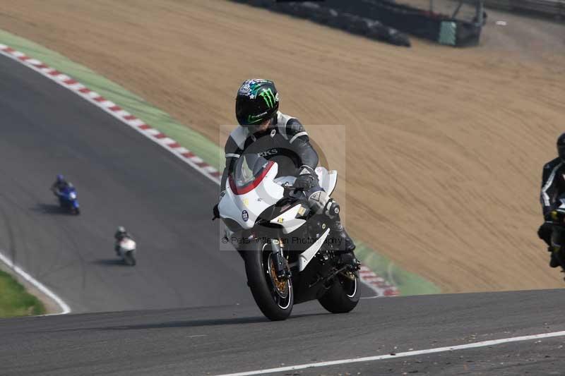 Motorcycle action photographs;Trackday digital images;brands;brands hatch photographs;event digital images;eventdigitalimages;motor racing london;no limits trackday;peter wileman photography;trackday;trackday photos