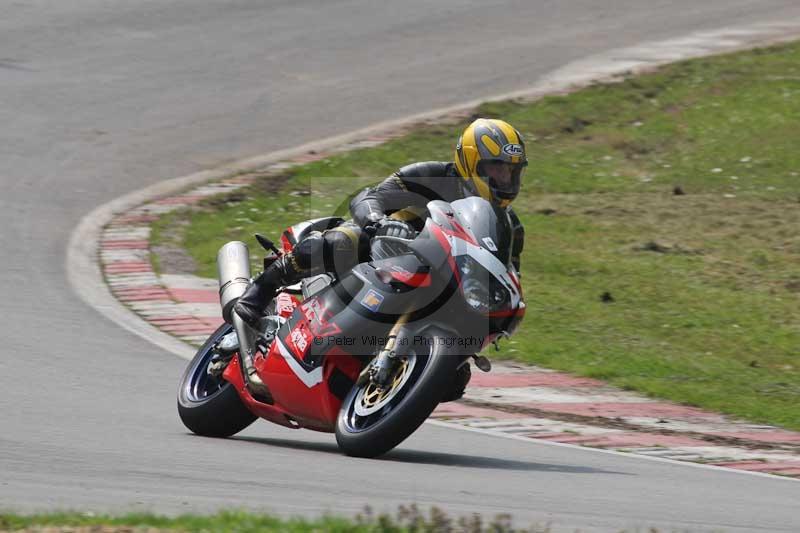 Motorcycle action photographs;Trackday digital images;brands;brands hatch photographs;event digital images;eventdigitalimages;motor racing london;no limits trackday;peter wileman photography;trackday;trackday photos