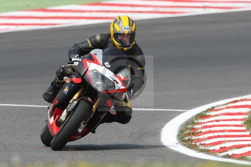 Motorcycle action photographs;Trackday digital images;brands;brands hatch photographs;event digital images;eventdigitalimages;motor racing london;no limits trackday;peter wileman photography;trackday;trackday photos