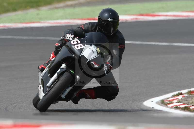 Motorcycle action photographs;Trackday digital images;brands;brands hatch photographs;event digital images;eventdigitalimages;motor racing london;no limits trackday;peter wileman photography;trackday;trackday photos