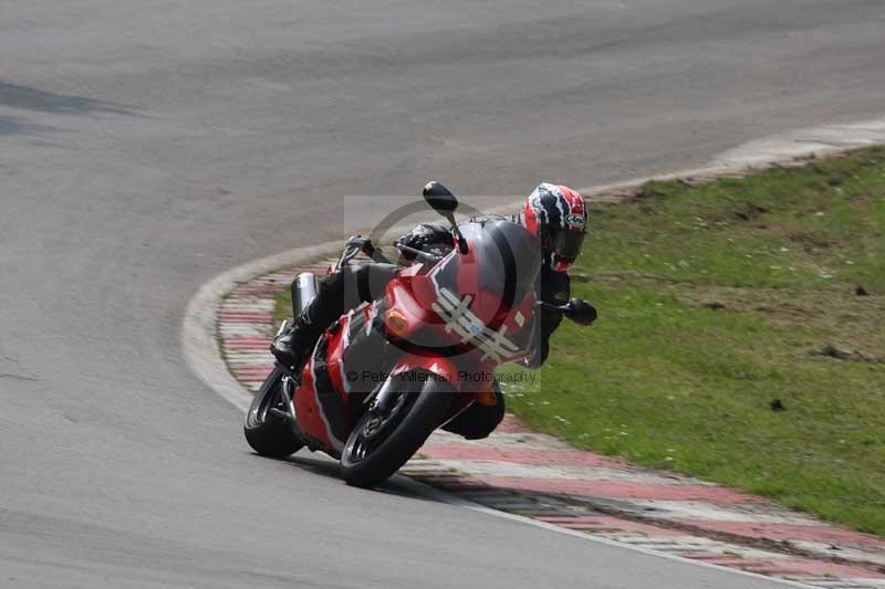 Motorcycle action photographs;Trackday digital images;brands;brands hatch photographs;event digital images;eventdigitalimages;motor racing london;no limits trackday;peter wileman photography;trackday;trackday photos