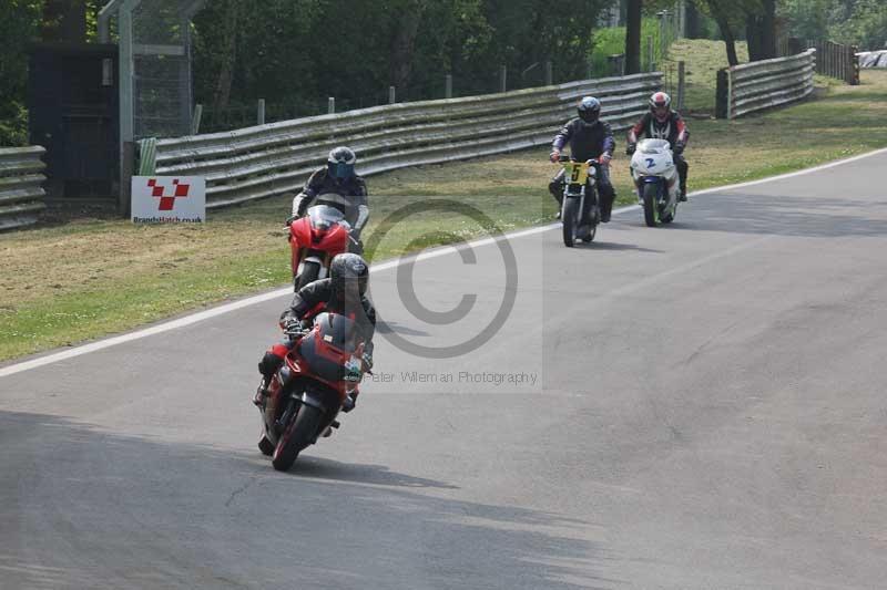 Motorcycle action photographs;Trackday digital images;brands;brands hatch photographs;event digital images;eventdigitalimages;motor racing london;no limits trackday;peter wileman photography;trackday;trackday photos