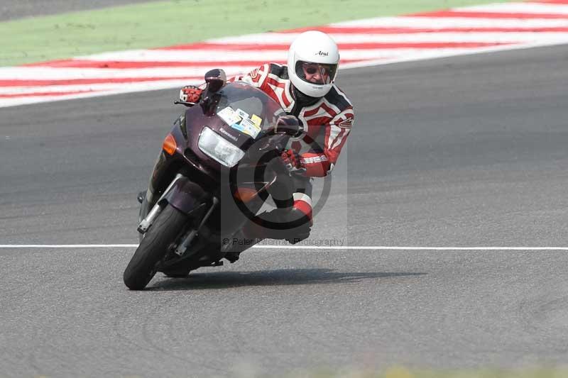 Motorcycle action photographs;Trackday digital images;brands;brands hatch photographs;event digital images;eventdigitalimages;motor racing london;no limits trackday;peter wileman photography;trackday;trackday photos