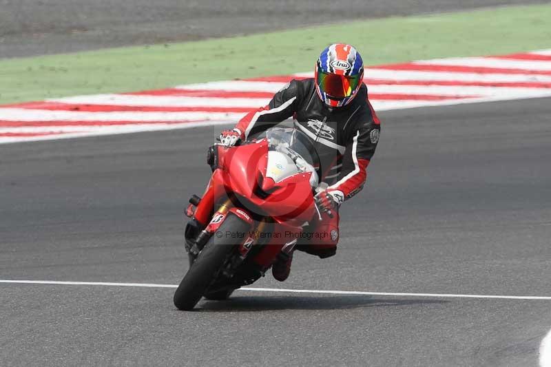 Motorcycle action photographs;Trackday digital images;brands;brands hatch photographs;event digital images;eventdigitalimages;motor racing london;no limits trackday;peter wileman photography;trackday;trackday photos