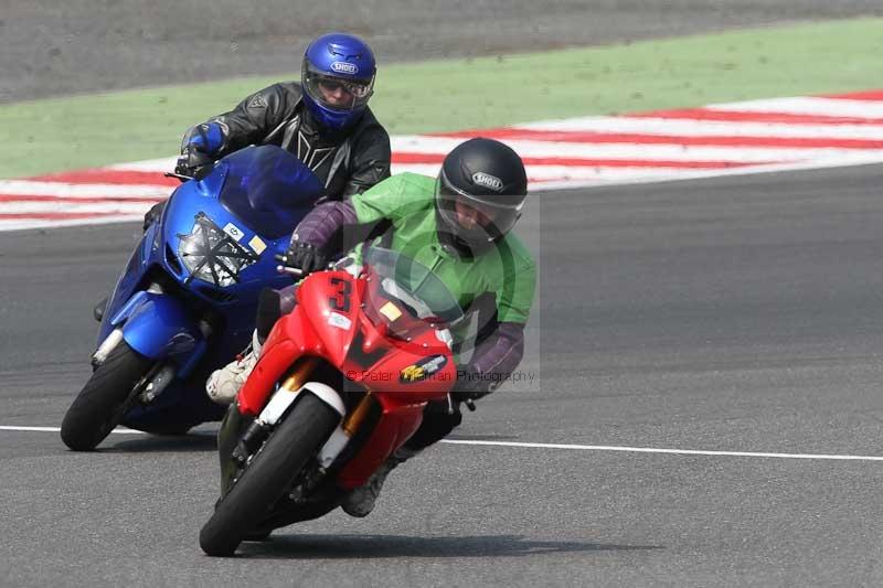 Motorcycle action photographs;Trackday digital images;brands;brands hatch photographs;event digital images;eventdigitalimages;motor racing london;no limits trackday;peter wileman photography;trackday;trackday photos