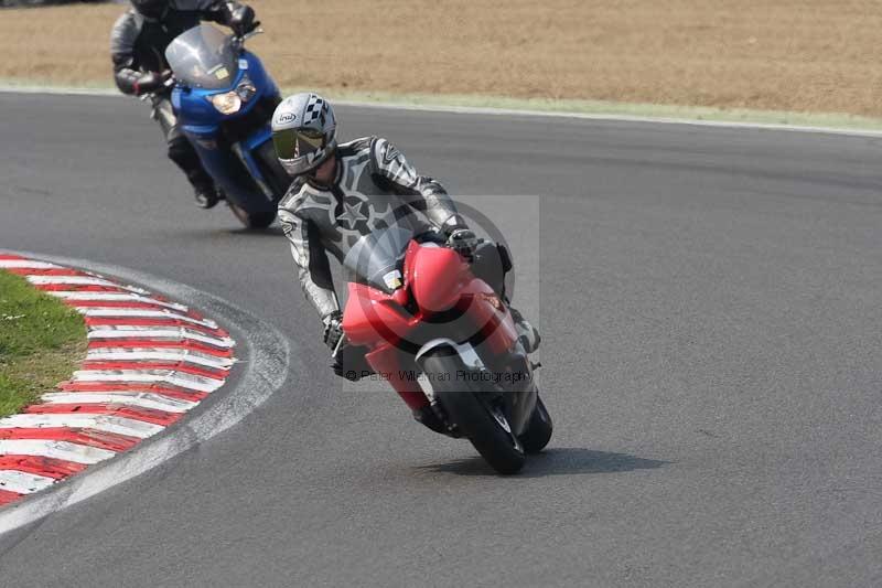 Motorcycle action photographs;Trackday digital images;brands;brands hatch photographs;event digital images;eventdigitalimages;motor racing london;no limits trackday;peter wileman photography;trackday;trackday photos