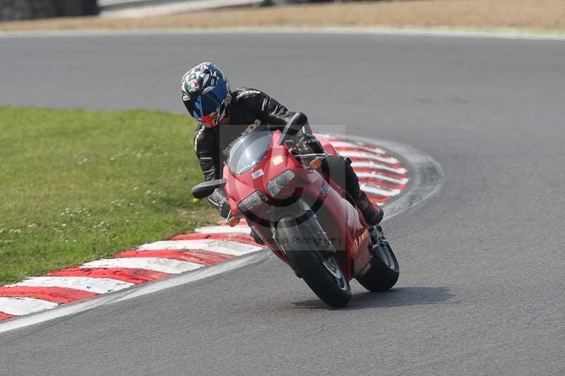 Motorcycle action photographs;Trackday digital images;brands;brands hatch photographs;event digital images;eventdigitalimages;motor racing london;no limits trackday;peter wileman photography;trackday;trackday photos