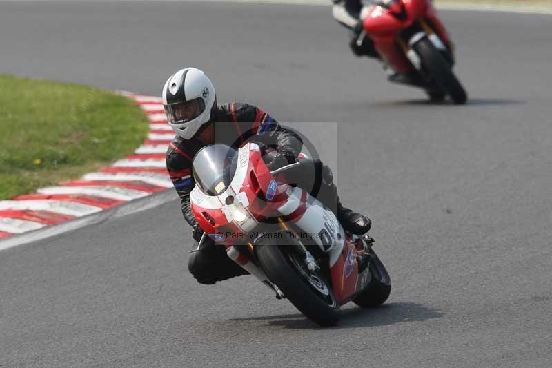 Motorcycle action photographs;Trackday digital images;brands;brands hatch photographs;event digital images;eventdigitalimages;motor racing london;no limits trackday;peter wileman photography;trackday;trackday photos