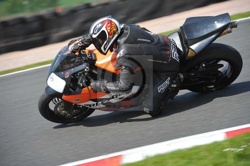 enduro digital images;event digital images;eventdigitalimages;no limits trackdays;oulton no limits trackday;oulton park cheshire;oulton trackday photographs;peter wileman photography;racing digital images;trackday digital images;trackday photos