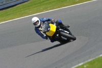 enduro-digital-images;event-digital-images;eventdigitalimages;no-limits-trackdays;oulton-no-limits-trackday;oulton-park-cheshire;oulton-trackday-photographs;peter-wileman-photography;racing-digital-images;trackday-digital-images;trackday-photos