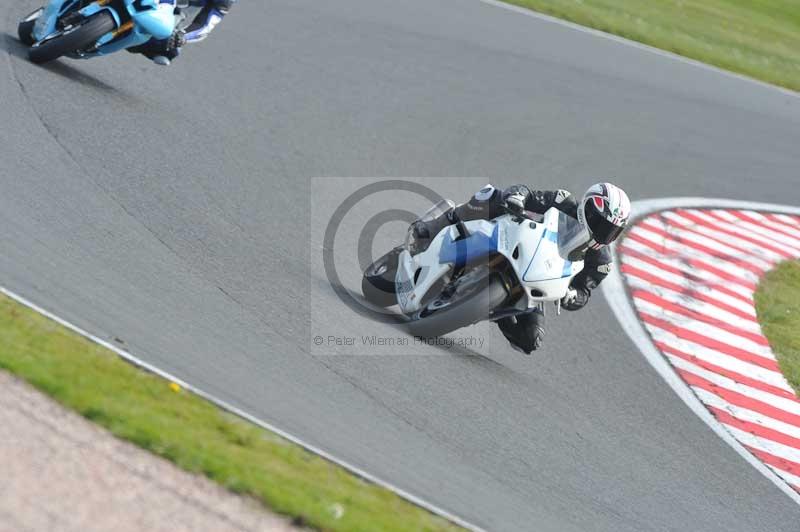 enduro digital images;event digital images;eventdigitalimages;no limits trackdays;oulton no limits trackday;oulton park cheshire;oulton trackday photographs;peter wileman photography;racing digital images;trackday digital images;trackday photos
