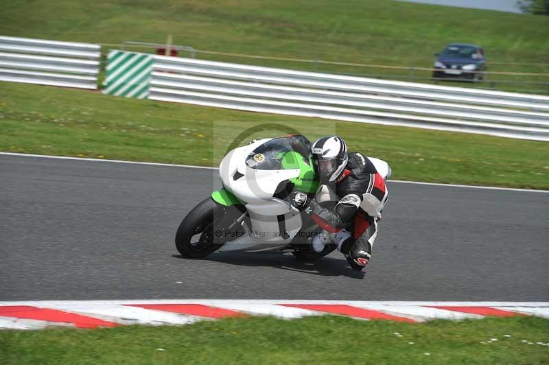 enduro digital images;event digital images;eventdigitalimages;no limits trackdays;oulton no limits trackday;oulton park cheshire;oulton trackday photographs;peter wileman photography;racing digital images;trackday digital images;trackday photos