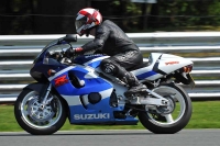 enduro-digital-images;event-digital-images;eventdigitalimages;no-limits-trackdays;oulton-no-limits-trackday;oulton-park-cheshire;oulton-trackday-photographs;peter-wileman-photography;racing-digital-images;trackday-digital-images;trackday-photos