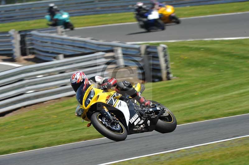 enduro digital images;event digital images;eventdigitalimages;no limits trackdays;oulton no limits trackday;oulton park cheshire;oulton trackday photographs;peter wileman photography;racing digital images;trackday digital images;trackday photos