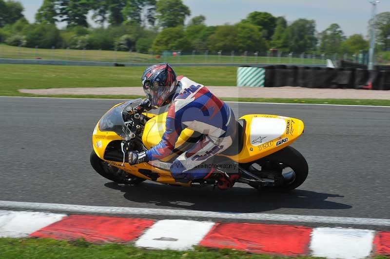 enduro digital images;event digital images;eventdigitalimages;no limits trackdays;oulton no limits trackday;oulton park cheshire;oulton trackday photographs;peter wileman photography;racing digital images;trackday digital images;trackday photos