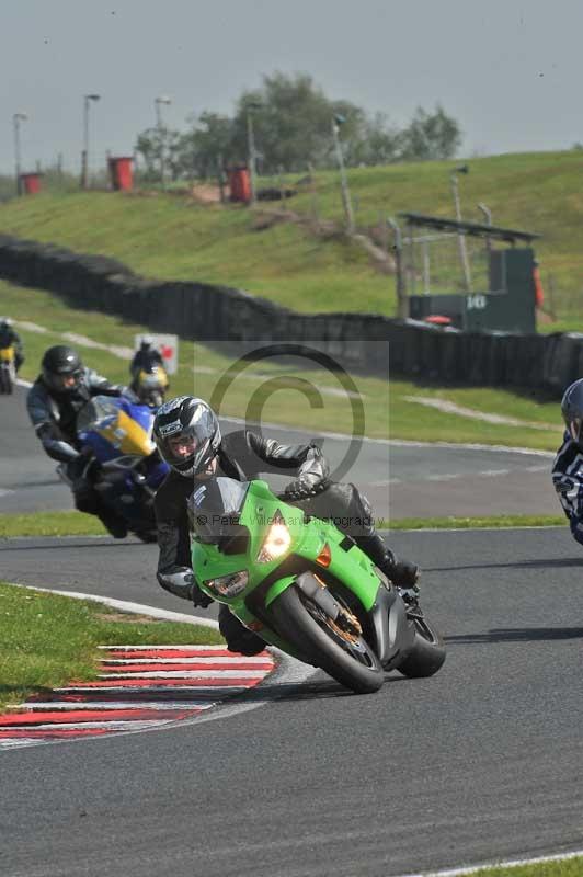 enduro digital images;event digital images;eventdigitalimages;no limits trackdays;oulton no limits trackday;oulton park cheshire;oulton trackday photographs;peter wileman photography;racing digital images;trackday digital images;trackday photos