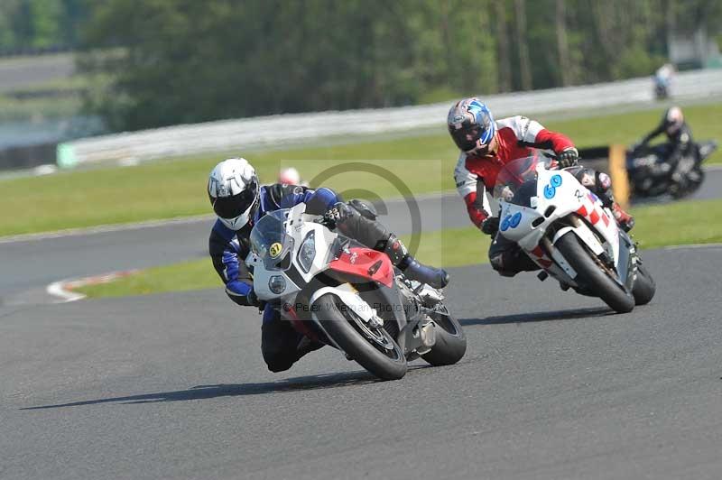 enduro digital images;event digital images;eventdigitalimages;no limits trackdays;oulton no limits trackday;oulton park cheshire;oulton trackday photographs;peter wileman photography;racing digital images;trackday digital images;trackday photos