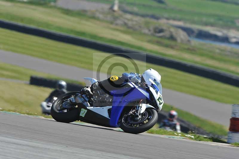 anglesey no limits trackday;anglesey photographs;anglesey trackday photographs;enduro digital images;event digital images;eventdigitalimages;no limits trackdays;peter wileman photography;racing digital images;trac mon;trackday digital images;trackday photos;ty croes
