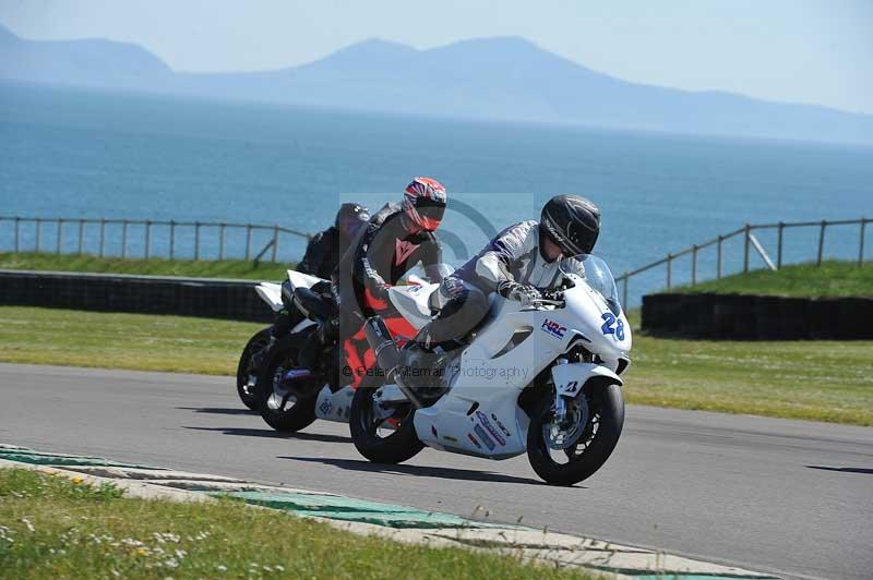 anglesey no limits trackday;anglesey photographs;anglesey trackday photographs;enduro digital images;event digital images;eventdigitalimages;no limits trackdays;peter wileman photography;racing digital images;trac mon;trackday digital images;trackday photos;ty croes