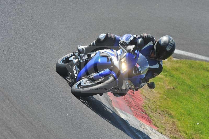 cadwell no limits trackday;cadwell park;cadwell park photographs;cadwell trackday photographs;enduro digital images;event digital images;eventdigitalimages;no limits trackdays;peter wileman photography;racing digital images;trackday digital images;trackday photos