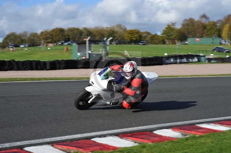 enduro digital images;event digital images;eventdigitalimages;no limits trackdays;oulton no limits trackday;oulton park cheshire;oulton trackday photographs;peter wileman photography;racing digital images;trackday digital images;trackday photos