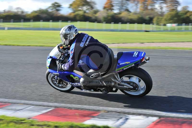 enduro digital images;event digital images;eventdigitalimages;no limits trackdays;oulton no limits trackday;oulton park cheshire;oulton trackday photographs;peter wileman photography;racing digital images;trackday digital images;trackday photos