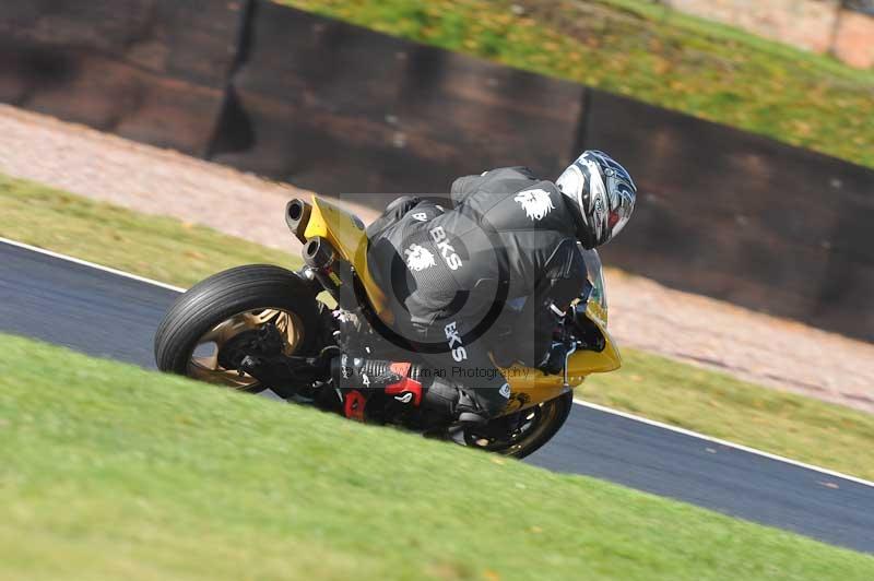enduro digital images;event digital images;eventdigitalimages;no limits trackdays;oulton no limits trackday;oulton park cheshire;oulton trackday photographs;peter wileman photography;racing digital images;trackday digital images;trackday photos
