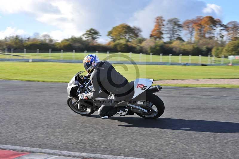 enduro digital images;event digital images;eventdigitalimages;no limits trackdays;oulton no limits trackday;oulton park cheshire;oulton trackday photographs;peter wileman photography;racing digital images;trackday digital images;trackday photos