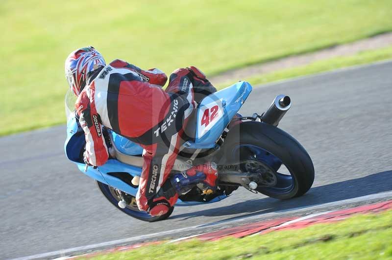 enduro digital images;event digital images;eventdigitalimages;no limits trackdays;oulton no limits trackday;oulton park cheshire;oulton trackday photographs;peter wileman photography;racing digital images;trackday digital images;trackday photos