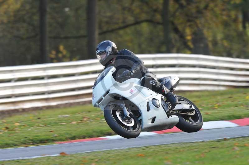 enduro digital images;event digital images;eventdigitalimages;no limits trackdays;oulton no limits trackday;oulton park cheshire;oulton trackday photographs;peter wileman photography;racing digital images;trackday digital images;trackday photos