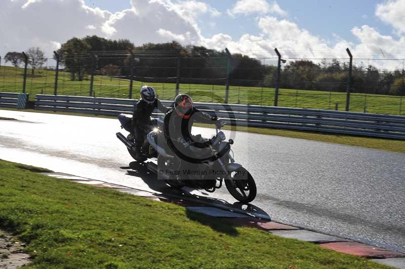 enduro digital images;event digital images;eventdigitalimages;no limits trackdays;oulton no limits trackday;oulton park cheshire;oulton trackday photographs;peter wileman photography;racing digital images;trackday digital images;trackday photos