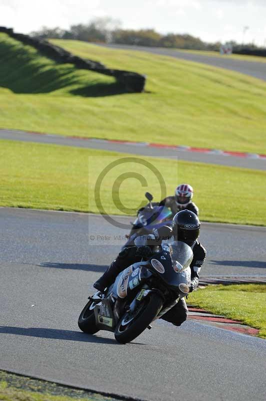enduro digital images;event digital images;eventdigitalimages;no limits trackdays;oulton no limits trackday;oulton park cheshire;oulton trackday photographs;peter wileman photography;racing digital images;trackday digital images;trackday photos