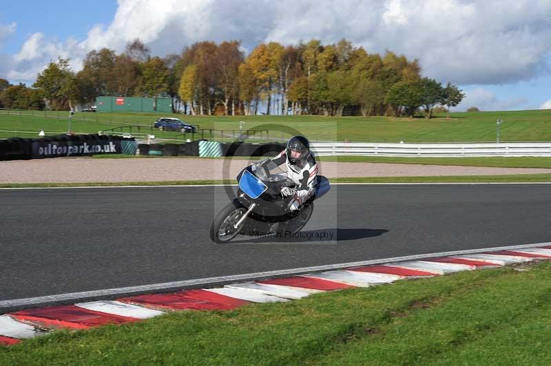 enduro digital images;event digital images;eventdigitalimages;no limits trackdays;oulton no limits trackday;oulton park cheshire;oulton trackday photographs;peter wileman photography;racing digital images;trackday digital images;trackday photos