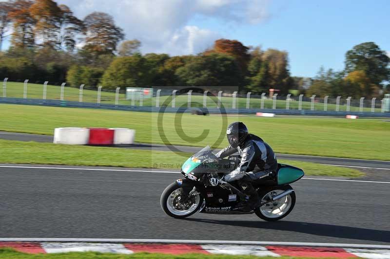 enduro digital images;event digital images;eventdigitalimages;no limits trackdays;oulton no limits trackday;oulton park cheshire;oulton trackday photographs;peter wileman photography;racing digital images;trackday digital images;trackday photos