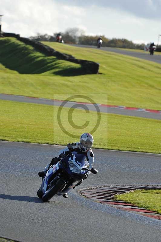 enduro digital images;event digital images;eventdigitalimages;no limits trackdays;oulton no limits trackday;oulton park cheshire;oulton trackday photographs;peter wileman photography;racing digital images;trackday digital images;trackday photos