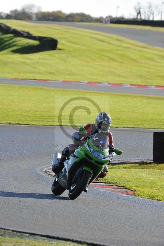 enduro digital images;event digital images;eventdigitalimages;no limits trackdays;oulton no limits trackday;oulton park cheshire;oulton trackday photographs;peter wileman photography;racing digital images;trackday digital images;trackday photos