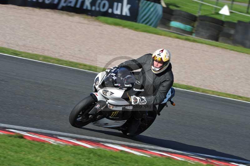 enduro digital images;event digital images;eventdigitalimages;no limits trackdays;oulton no limits trackday;oulton park cheshire;oulton trackday photographs;peter wileman photography;racing digital images;trackday digital images;trackday photos