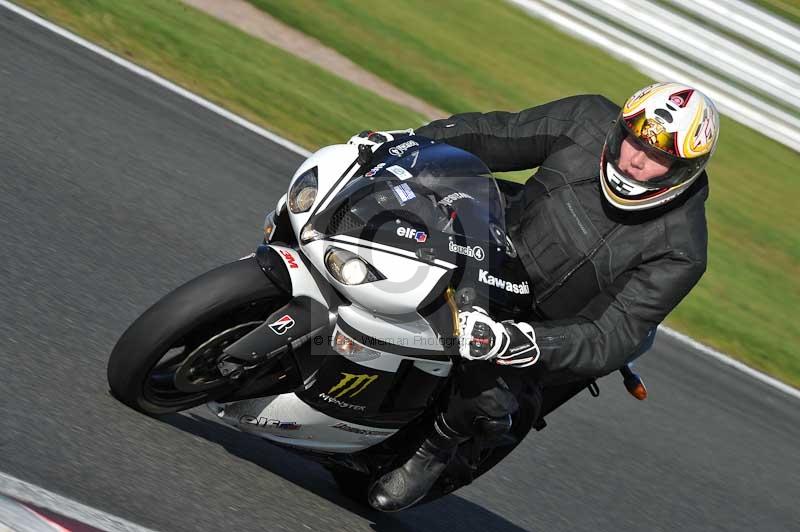 enduro digital images;event digital images;eventdigitalimages;no limits trackdays;oulton no limits trackday;oulton park cheshire;oulton trackday photographs;peter wileman photography;racing digital images;trackday digital images;trackday photos
