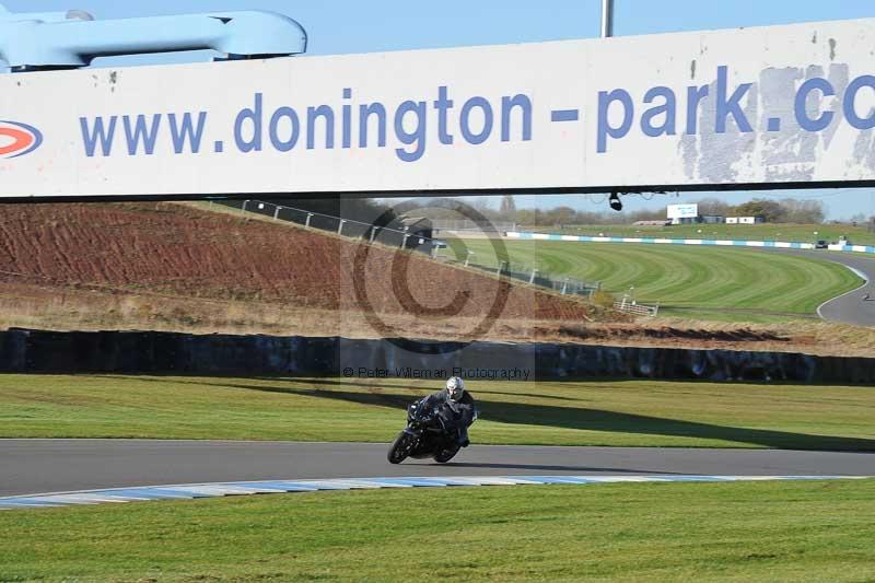 Motorcycle action photographs;donington;donington park leicestershire;donington photographs;event digital images;eventdigitalimages;no limits trackday;peter wileman photography;trackday;trackday digital images;trackday photos